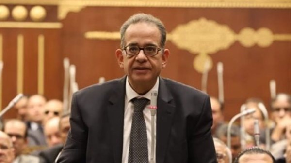 المستشار طارق عبد العزيز، وكيل اللجنة التشريعية بمجلس الشيوخ