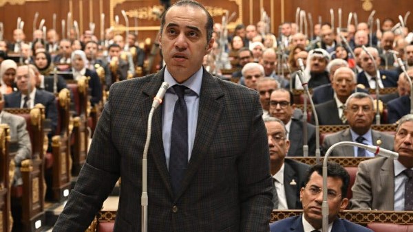  المستشار محمود فوزي، وزير الشئون النيابية والقانونية والتواصل السياسي