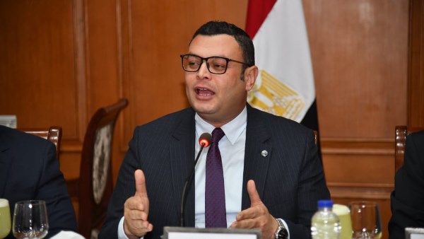 الدكتور شريف الشربيني وزير الإسكان والمرافق