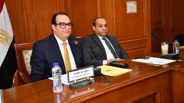 اجتماع لجنة الإسكان بمجلس الشيوخ 