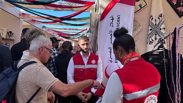 الهلال الأحمر