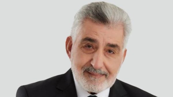 صلاح عبدالحق 