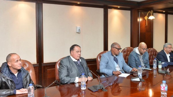 رئيس الأعلى للإعلام يشارك في مناقشة توصيات لجنة التحول الرقمي 