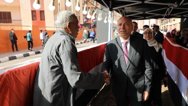 محافظ القاهرة