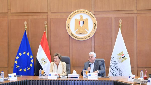 وزير التعليم العالي 