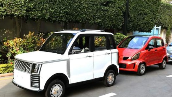 السيارات الكهربائية 