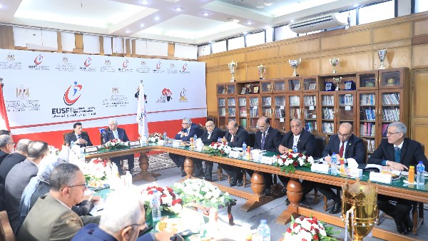 وزير التعليم العالي 