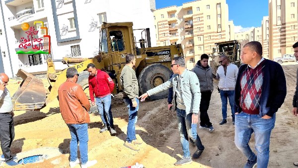 رئيس حدائق العاصمة يتفقد الإسكان المتوسط لمتابعة معدلات التنفيذ وسرعة تسليم الوحدات للمواطنين