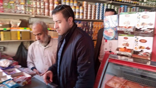 تموين القليوبية: ضبط 100 كيلو من مصنعات اللحوم مجهولة المصدر بالخانكة تموين القليوبية: ضبط 100 كيلو من مصنعات اللحوم مجهولة المصدر بالخانكة