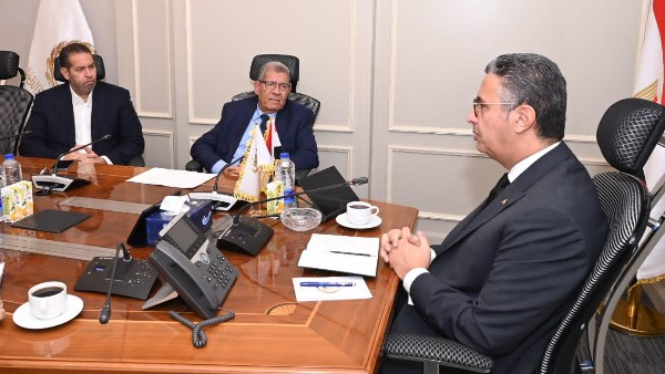 وزير التموين يبحث مع رئيس شركة علام جروب
