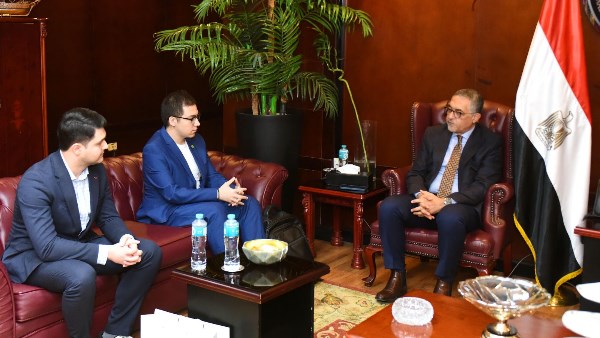 مصر وأوزبكستان تبحثان التعاون 