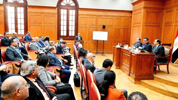 جانب من الاجتماع 