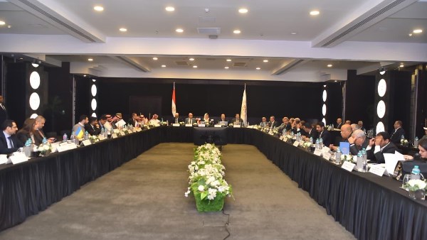 عجلان: إنشاء بوابة للسياحة يضع مصر في مقدمة الدول الجاذبة لزوارها الأجانب