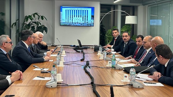 المكتب التجاري المصري 