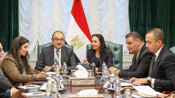 تعاون جديد بين قطاع الأعمال والتضامن لدعم الصناعة والتمكين الاقتصادي للمرأة تعاون جديد بين قطاع الأعمال والتضامن لدعم الصناعة والتمكين الاقتصادي للمرأة