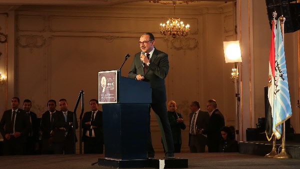 وزير قطاع الأعمال: إعادة هيكلة منظومة الطاقة بالشركات التابعة لخفض التكاليف