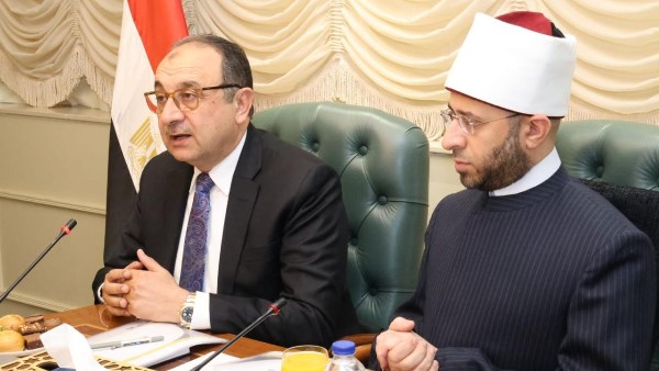 وزيرا قطاع الأعمال العام والأوقاف 