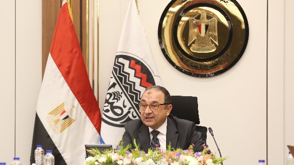 المهندس محمد شيمي وزير قطاع الأعمال العام 