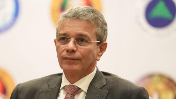 رئيس مصلحة الجمارك 