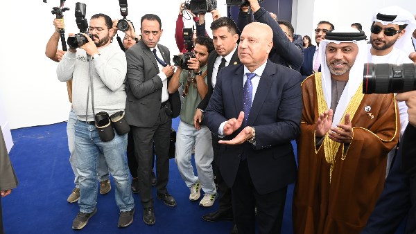 وزير الصناعة