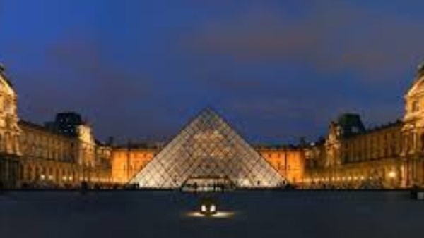 متحف اللوفر