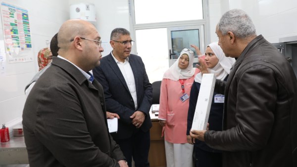 محافظ الجيزة يتابع انتظام العمل داخل مستشفى الصف المركزي ووحدة طب أسرة الفهميين