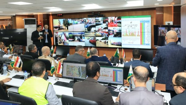 محافظ الجيزة يتابع انتظام فتح لجان انتخابات مجلس النواب في ثاني أيام التصويت محافظ الجيزة يتابع انتظام فتح لجان انتخابات مجلس النواب في ثاني أيام التصويت