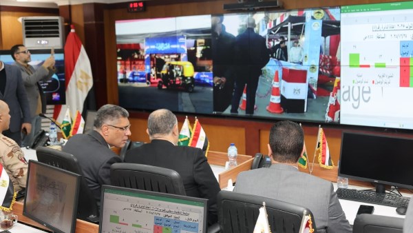  عادل النجار محافظ الجيزة 