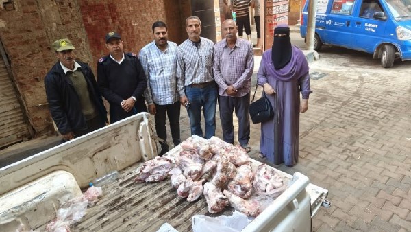 بيطري المنوفية: ضبط 2 طن لحوم ودواجن غير صالحة للاستهلاك الآدمي بيطري المنوفية: ضبط 2 طن لحوم ودواجن غير صالحة للاستهلاك الآدمي