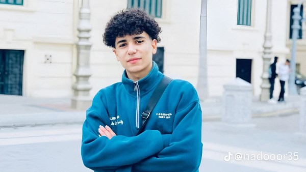 الطالب المجني عليه 