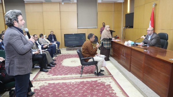 محافظ بني سويف