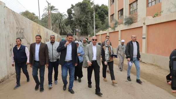 محافظ المنيا يشدد على تلبية احتياجات أهالي قرية بني محمد سلطان محافظ المنيا يشدد على تلبية احتياجات أهالي قرية بني محمد سلطان