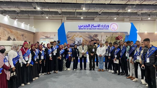 جامعة المنيا تطلق زيارة ميدانية لطلابها إلى معرض «إيديكس» للصناعات العسكرية