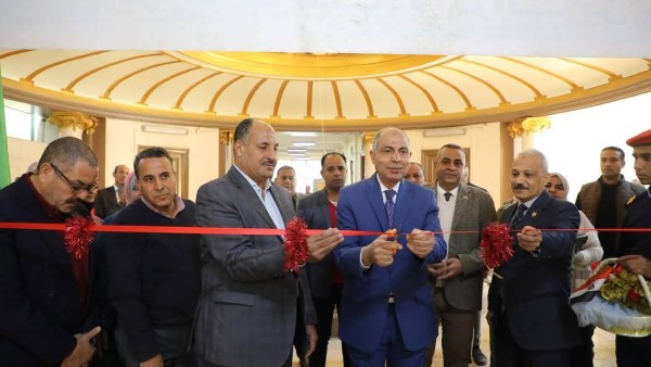 ضبط 12 ألف زجاجه مياه في مصنع غير مرخص بالمنيا