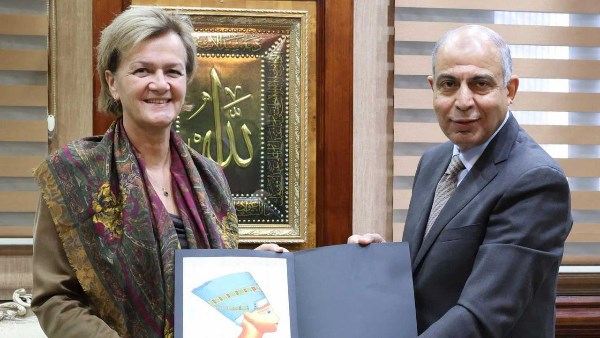 محافظ المنيا مع سفيرة الاتحاد الأوروبي 