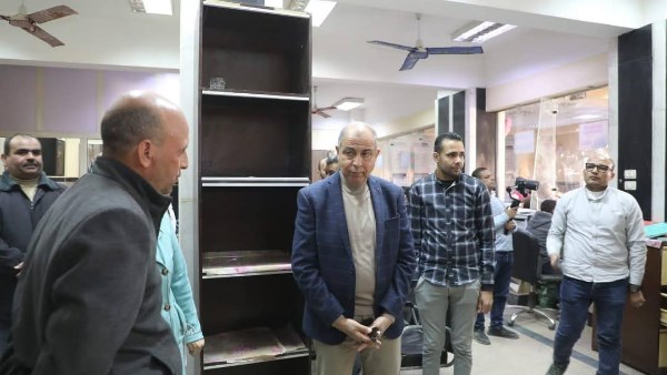 محافظ المنيا يتفقد المركز التكنولوجي 