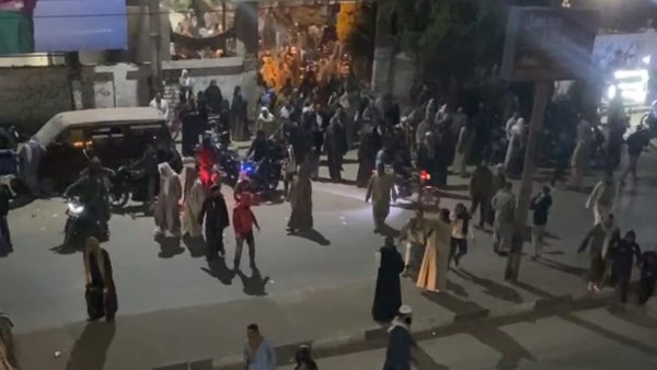 تشييع الجنازة عقب خروج الجثامين من المستشفى 