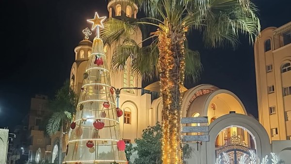 الاحتفال بأعياد رأس السنة 