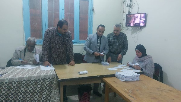 أعمال فرز الأصوات 