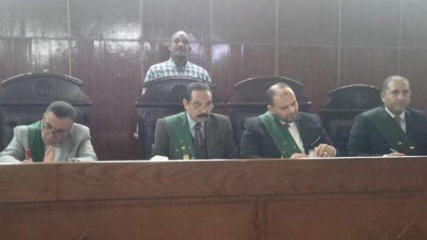 هيئة الدائرة الرابعة بمحكمة جنايات سوهاج 