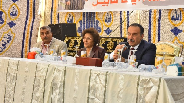 محافظ أسيوط يعقد لقاءا جماهيريا بقرية كوم بوها بمركز ديروط