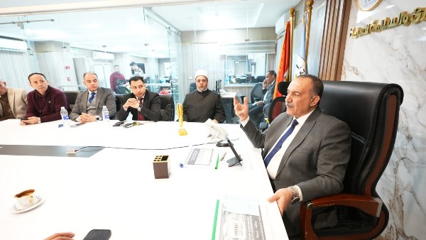 محافظ أسيوط 