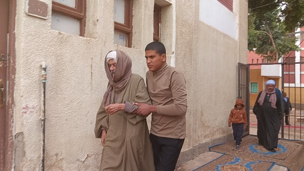 مين يدلي بصوته بانتخابات النواب في سوهاج