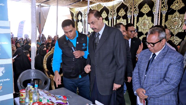 دعم مجتمعي يخفف الأعباء عن الأسر الأولى بالرعاية في سوهاج