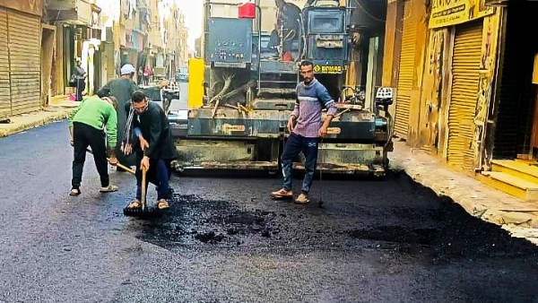 جانب من أعمال الرصف بسوهاج