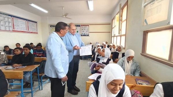 جولة وكيل وزارة التربية والتعليم بقنا 