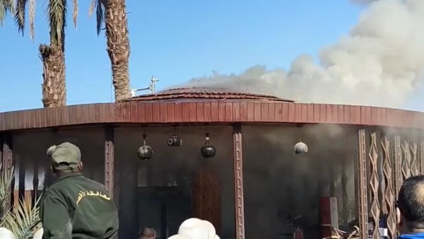 حريق محدود داخل كافيه بمنطقة الكرنك في الأقصر وسيطرة كاملة دون خسائر بشرية