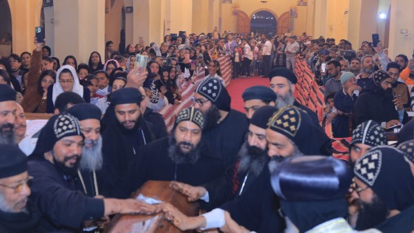 دير الأنبا متاؤس الفاخوري يحتفل بعيد نياحة شفيعه بإسنا جنوب الأقصر دير الأنبا متاؤس الفاخوري يحتفل بعيد نياحة شفيعه بإسنا جنوب الأقصر