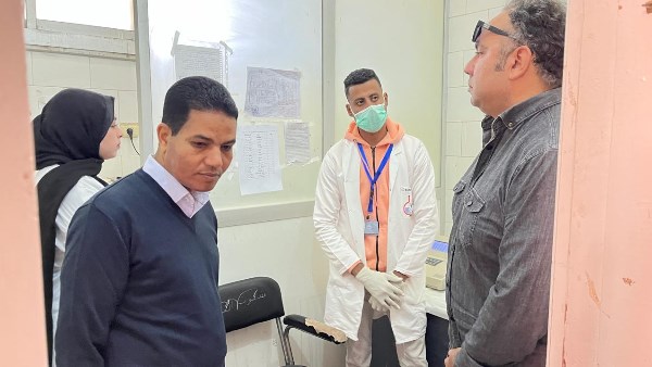 وكيل وزارة الصحة بالأقصر يتفقد مستشفى القرنة ومنشآت صحية بإسنا 
