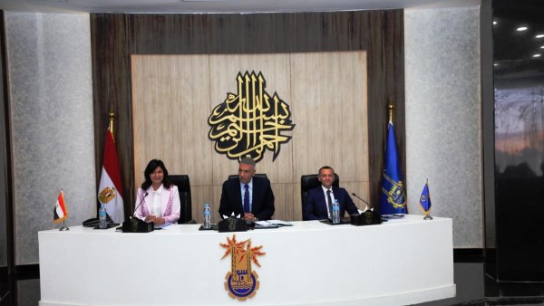 جهود محافظة أسوان